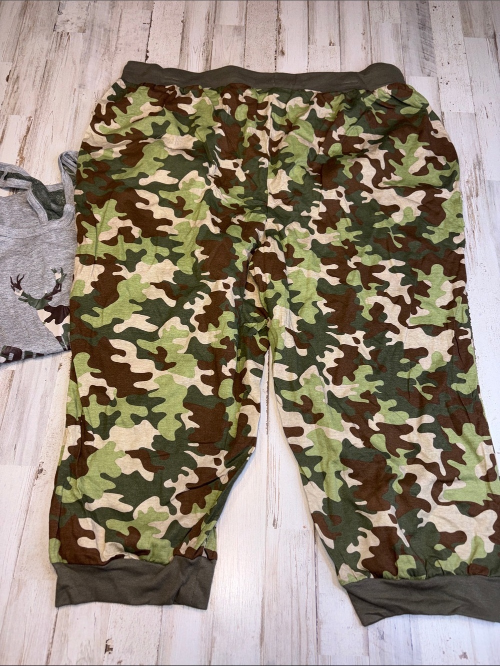 Bobbie Brooks Camo Deer Graphic Tank Top - Gray & Green Set 3X - Picture 17 of 17